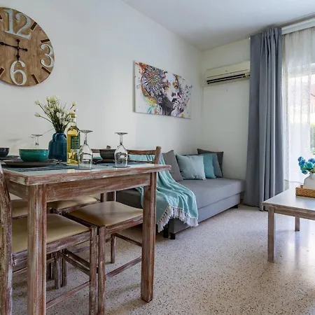 Vision 1-bedroom In Apartment *